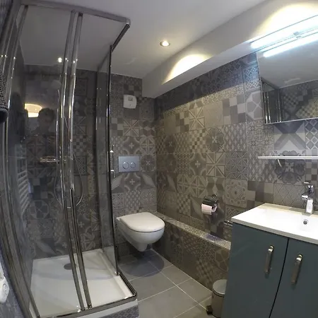 Luckey Homes - Place De Metz * Γκρενόμπλ